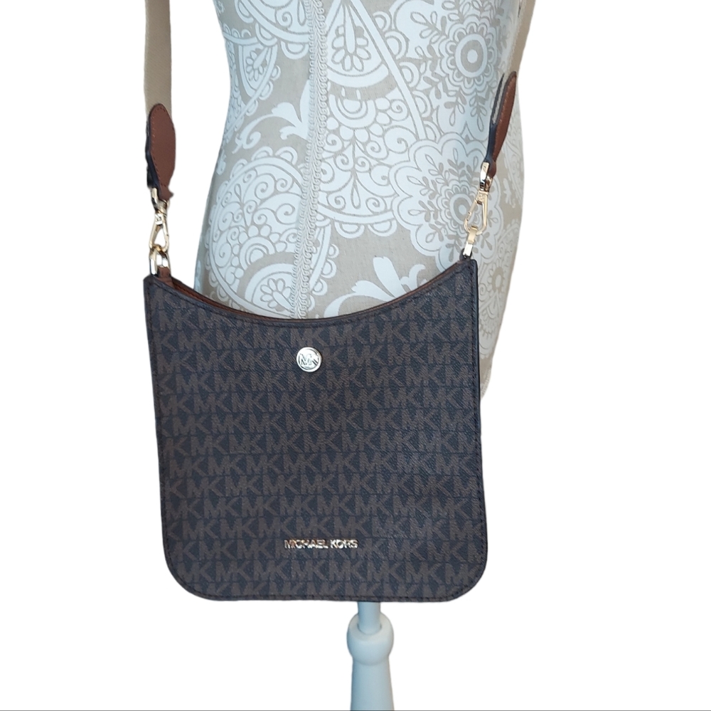 Michael Kors Brown Briley Small Logo Messenger Bag - Picture 1 of 8